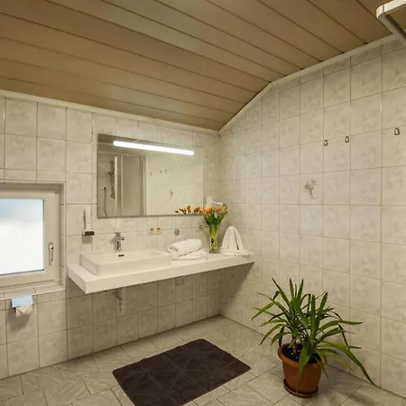 Brugger 4 Personen *