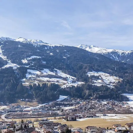Brugger 4 Personen Apartment Kaltenbach