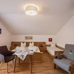 Brugger 4 Personen Διαμέρισμα Kaltenbach