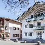 Brugger 4 Personen Appartamento *